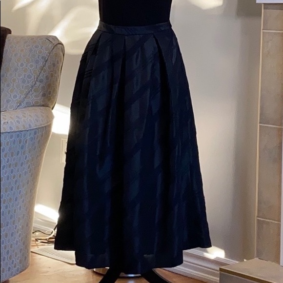 🔥NWOT💋Onyx Nite 💋black lined 💋skirt - Picture 3 of 15